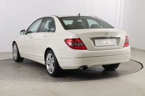 Mercedes-Benz C - 2010