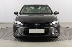Toyota Camry - 2020