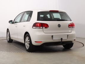 Volkswagen Golf - 2010