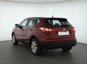 Nissan Qashqai - 2015