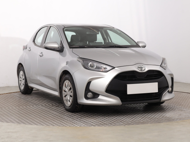 Toyota Yaris 2023