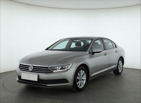 Volkswagen Passat - 2015