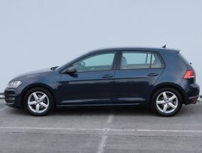Volkswagen Golf - 2013