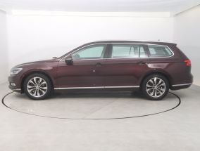 Volkswagen Passat - 2016