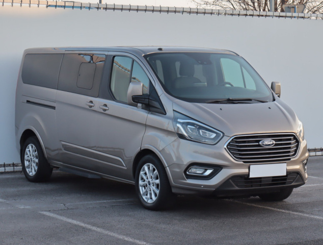 Ford Tourneo Custom 2018
