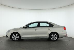 Volkswagen Jetta - 2011