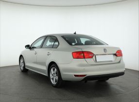 Volkswagen Jetta - 2011