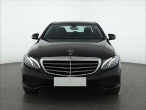 Mercedes-Benz E - 2017