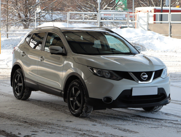 Nissan Qashqai 2015