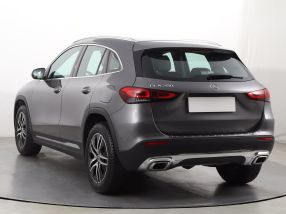 Mercedes-Benz GLA - 2020