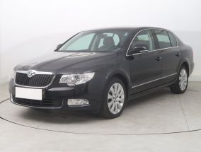Skoda Superb - 2011