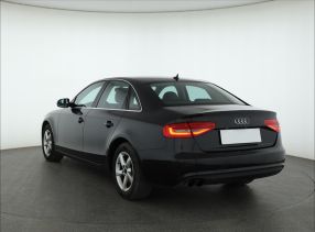 Audi A4 - 2012