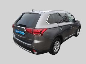 Mitsubishi Outlander - 2017
