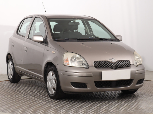 Toyota Yaris 2003