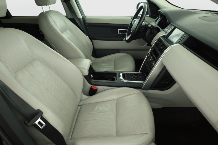 Land Rover Discovery Sport, 2017