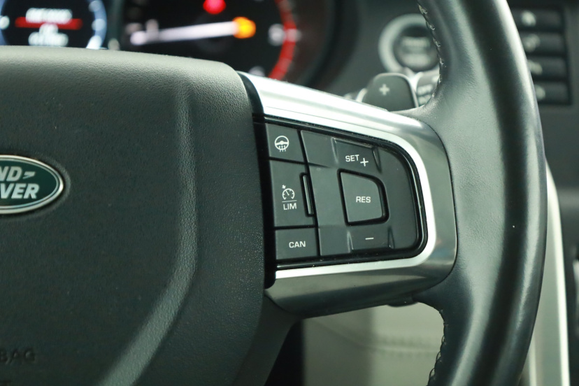 Land Rover Discovery Sport, 2017