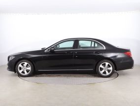 Mercedes - Benz E - 2017