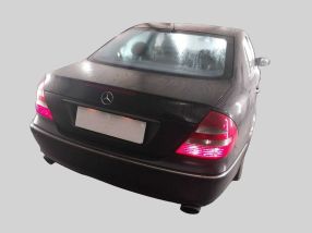 Mercedes-Benz E - 2006