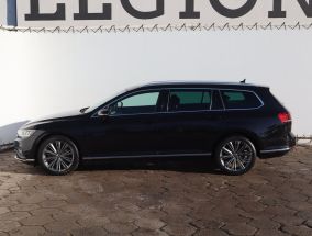 Volkswagen Passat - 2020
