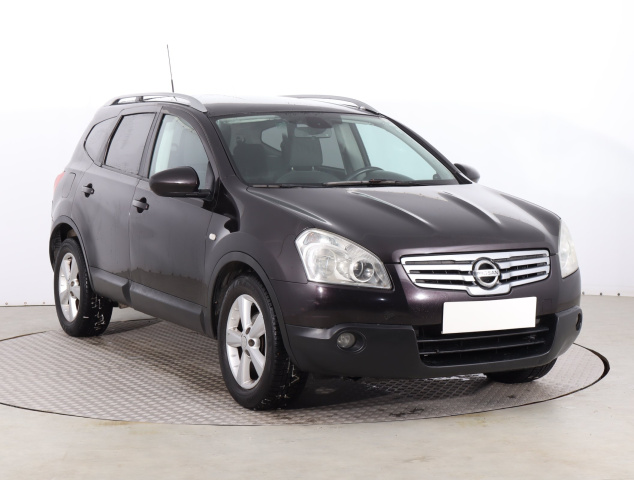 Nissan Qashqai+2 2009