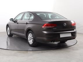 Volkswagen Passat - 2018
