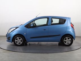 Chevrolet Spark - 2013