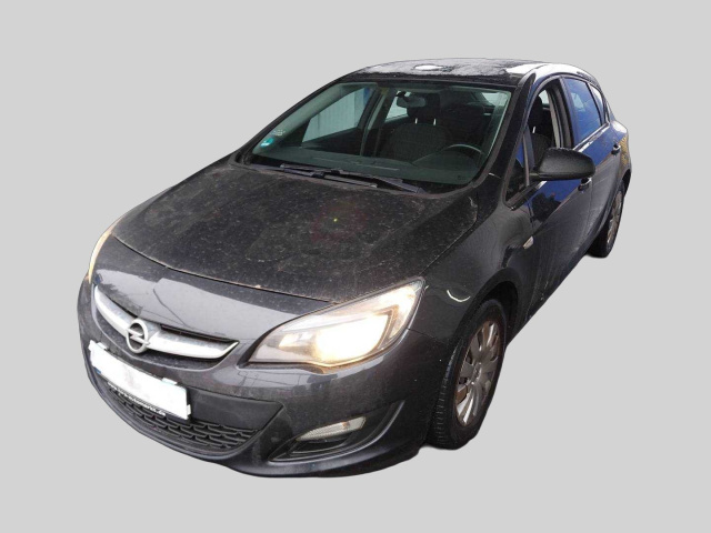Opel Astra 2013
