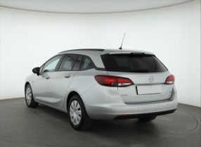 Opel Astra - 2018