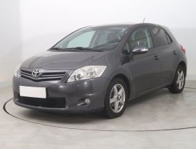Toyota Auris - 2010