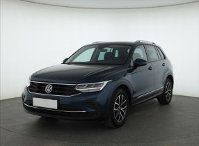 Volkswagen Tiguan - 2020