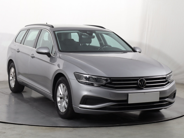 Volkswagen Passat 2021