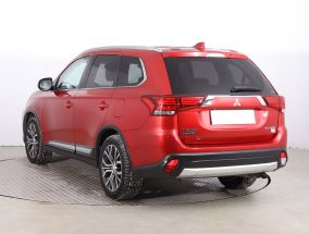 Mitsubishi Outlander - 2017