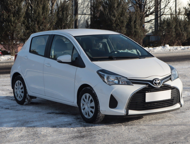 Toyota Yaris 2015