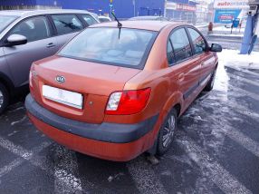 Kia Rio - 2006