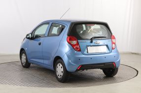 Chevrolet Spark - 2012