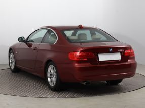 BMW 3 - 2010