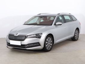 Škoda Superb - 2022