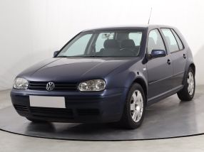 Volkswagen Golf - 2002