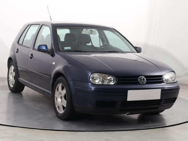Volkswagen Golf 2002