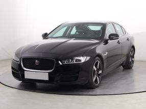 Jaguar XE - 2016