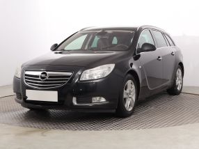 Opel Insignia - 2010