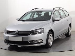 Volkswagen Passat - 2014