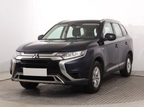 Mitsubishi Outlander - 2019