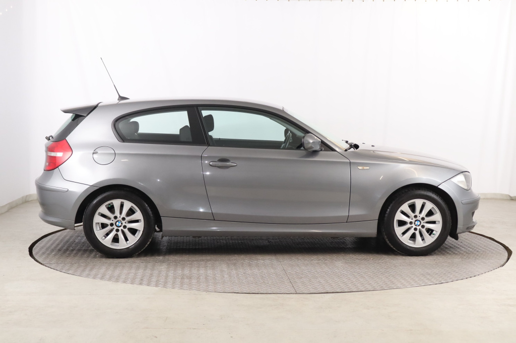 BMW 1