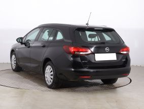 Opel Astra - 2017