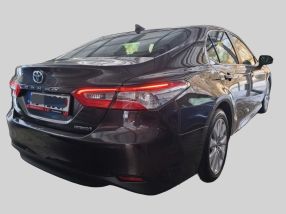 Toyota Camry - 2020