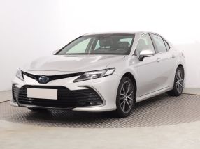 Toyota Camry - 2021