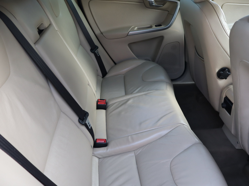 Volvo XC60, 2010