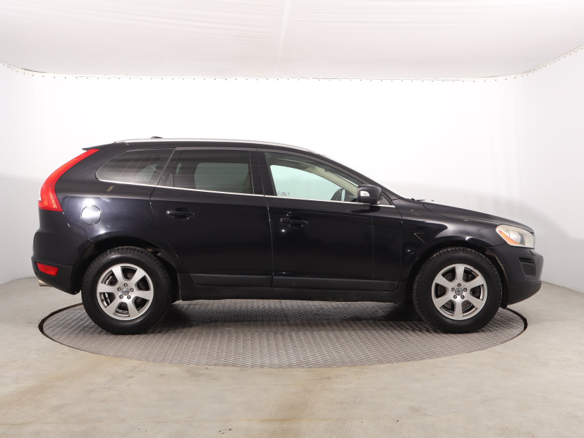 Volvo XC60, 2010