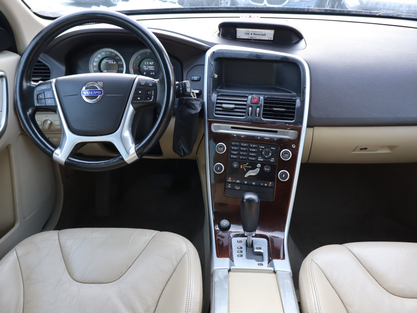 Volvo XC60, 2010